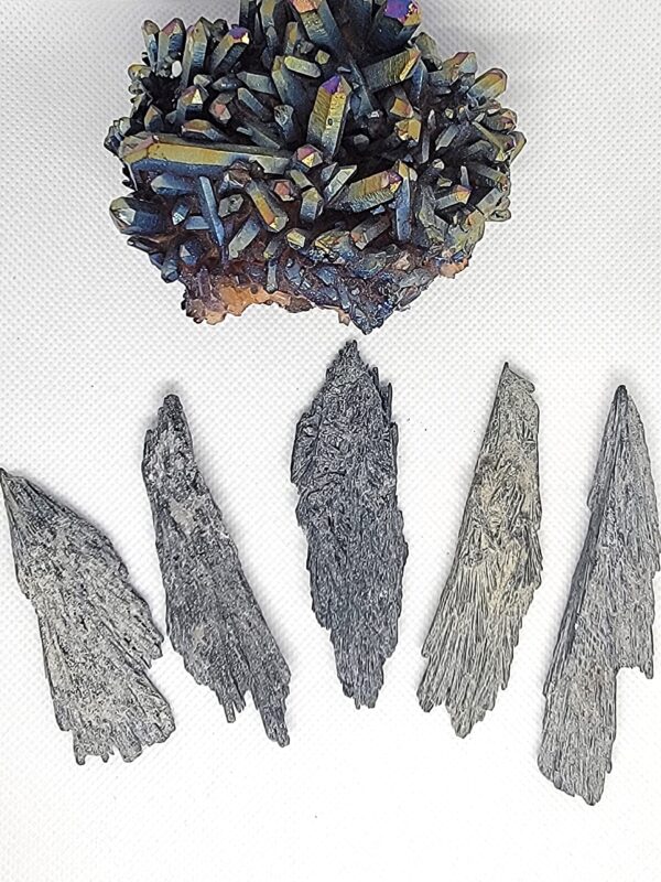 Black Kyanite - Image 10