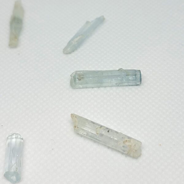 Raw Aquamarine Lots - Image 14