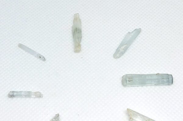 Raw Aquamarine Lots - Image 15