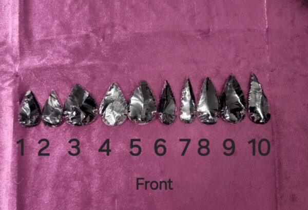 Obsidian Arrowheads - Image 2
