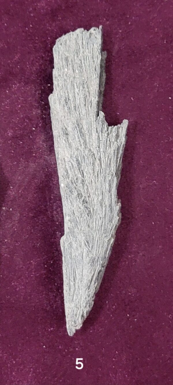 Black Kyanite - Image 7
