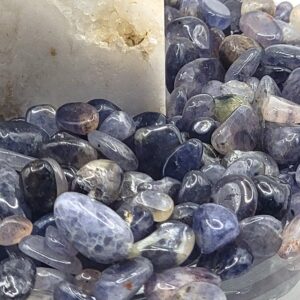 Cordierite Chips