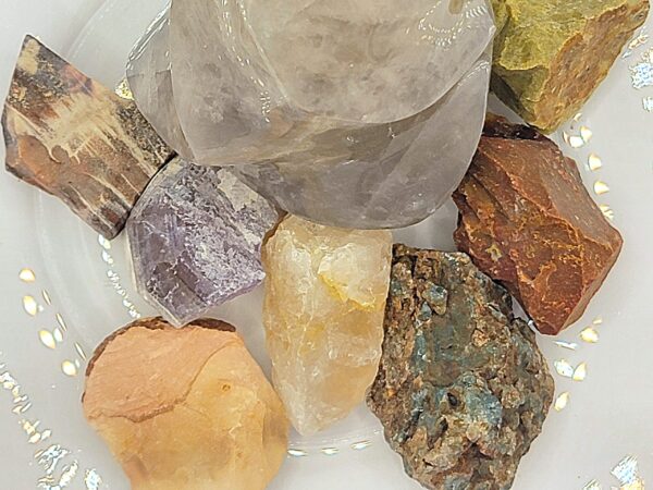Raw Mixed Gemstone Lots - Image 10