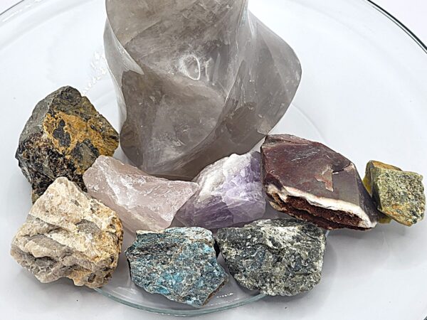 Raw Mixed Gemstone Lots - Image 25