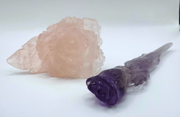 Rose Quartz Rose Carving - Image 2