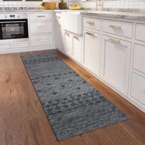 Yuma Gray Transitional Southwest 2'3" x 7'6" Runner Rug Gray AYU31