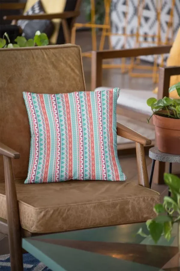Pelora Cushion / Pillow
