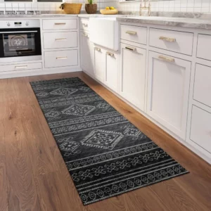Yuma Gray Transitional Southwest 2'3" x 7'6" Runner Rug Gray AYU44
