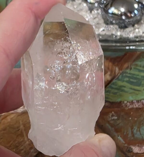 Raw Clear Quartz Specimens - Image 2