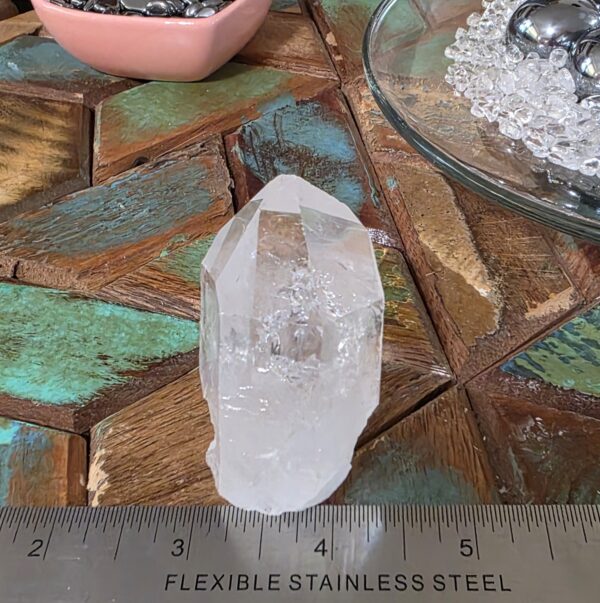 Raw Clear Quartz Specimens - Image 8
