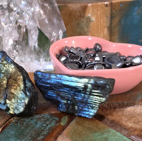Raw Flashy Labradorite - Image 25